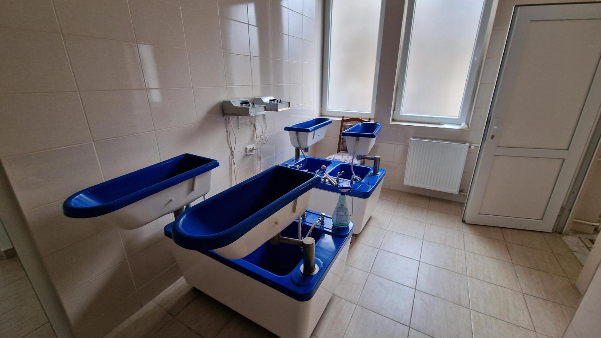 Hotel Bradul - Ковасна Екстер'єр фото